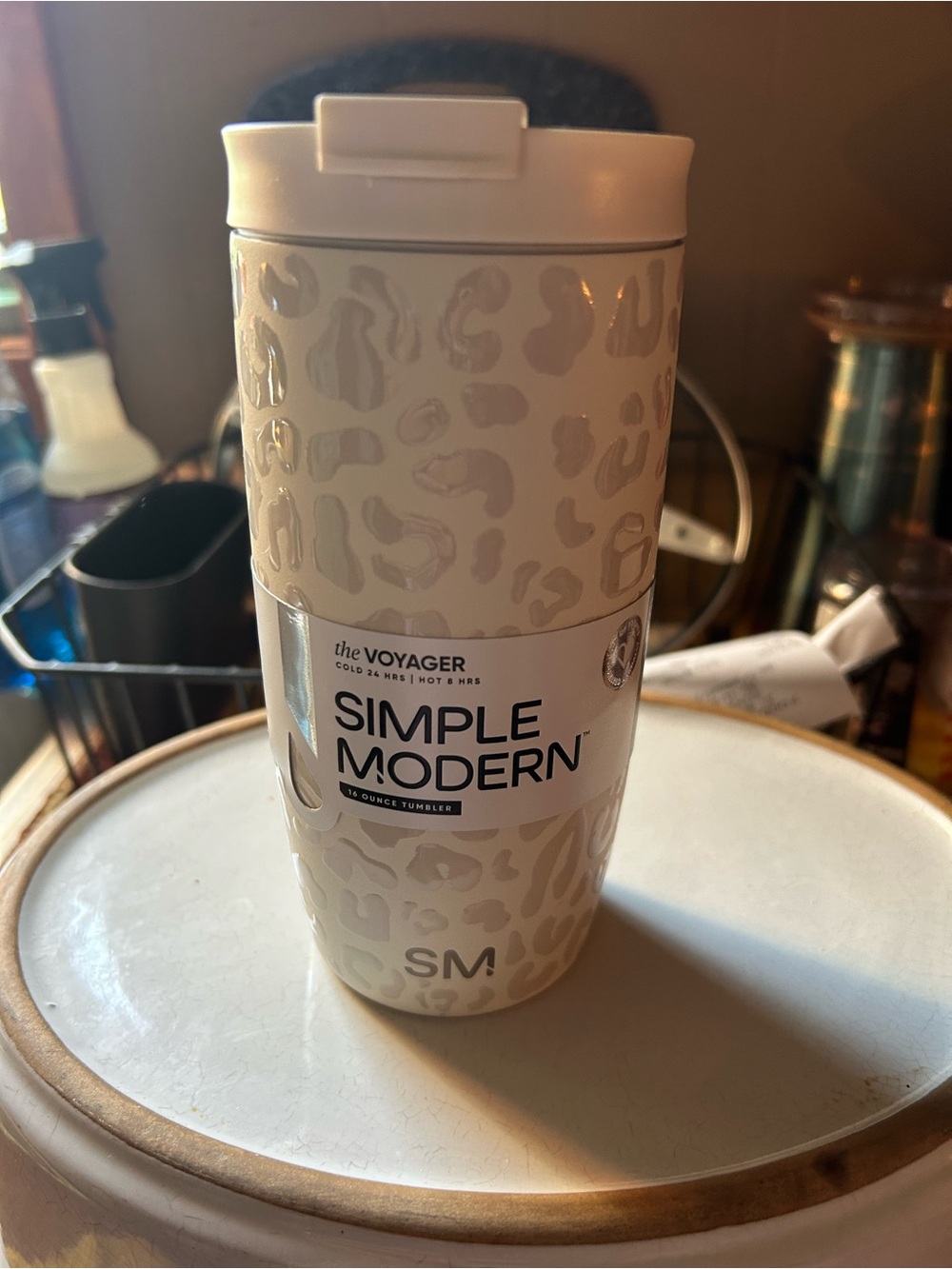 Simple Modern Voyager 16oz Tumbler in Cream Leopard